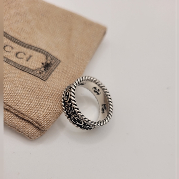 Gucci GG Flower Silver Ring